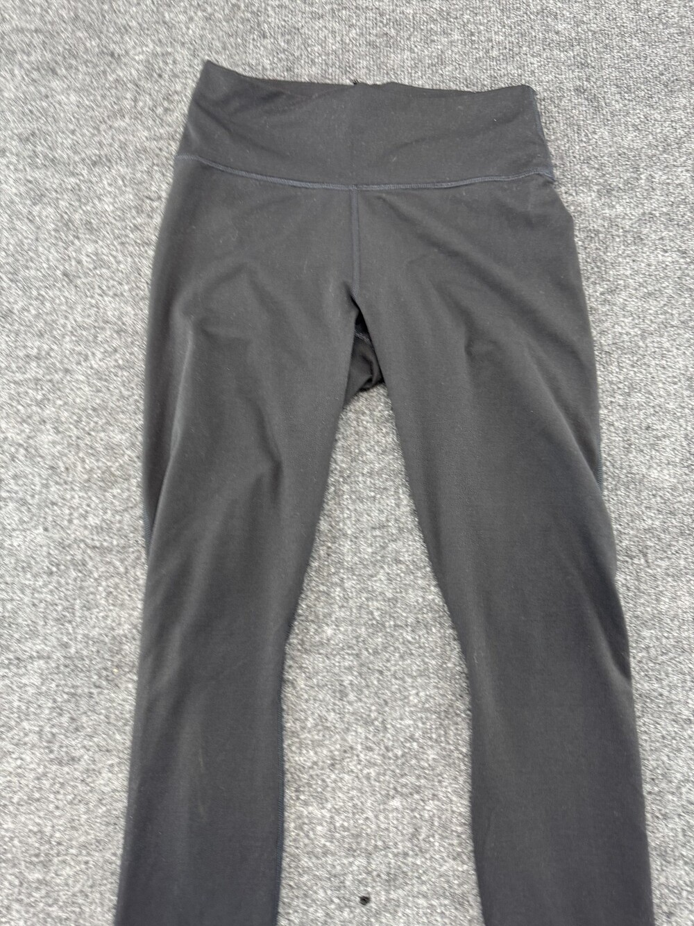 Fabletics Leggings Womens Medium Black High Rise Ankle Length Yoga Gym Pants